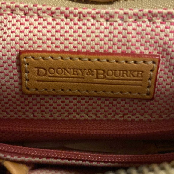 Dooney and Bourke Handbag - Picture 5 of 12